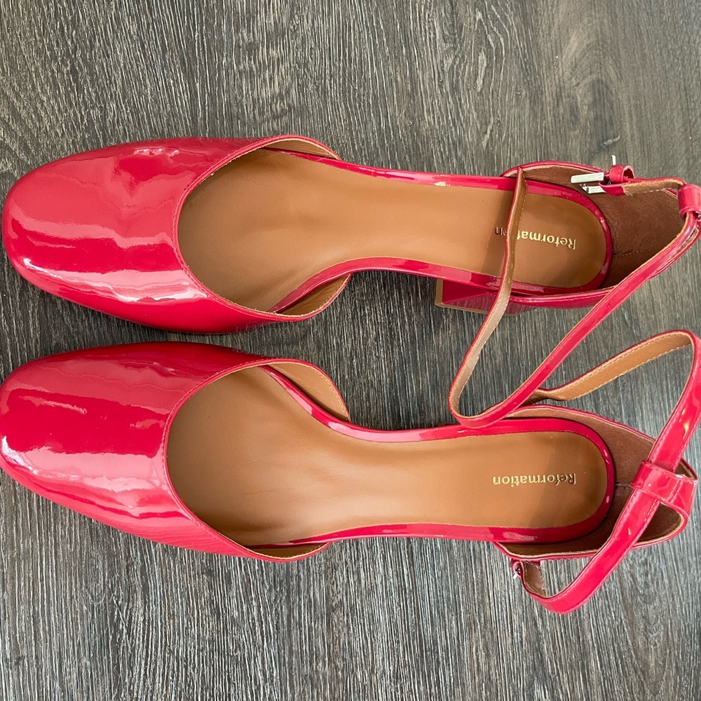 Red Reformation Mallori Closed Toe Heel Size 9